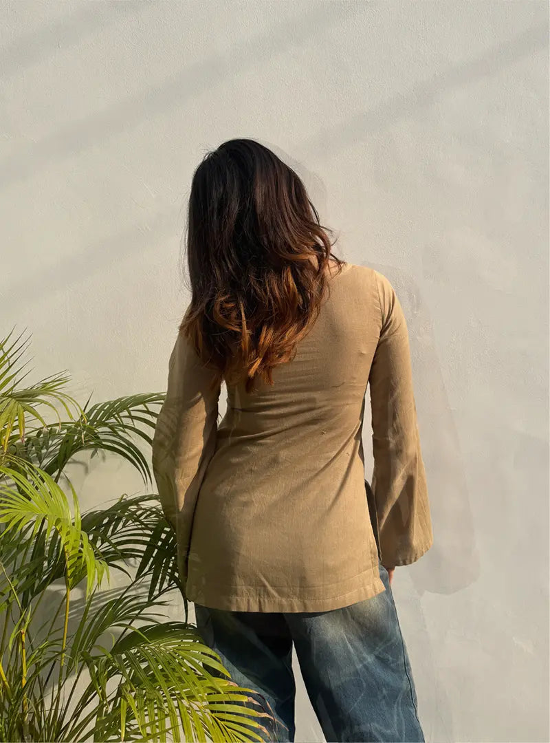 Saaras Bell Sleeves Kurti by Evara