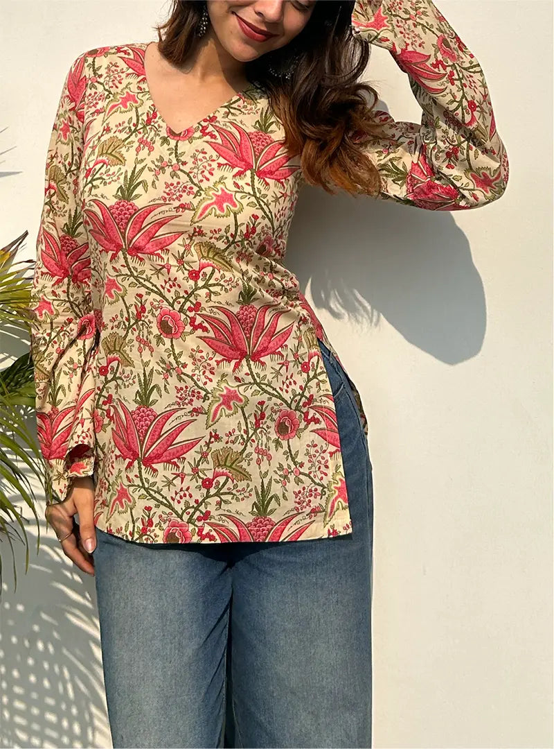 Sakhi Bell Sleeves Kurti by Evara