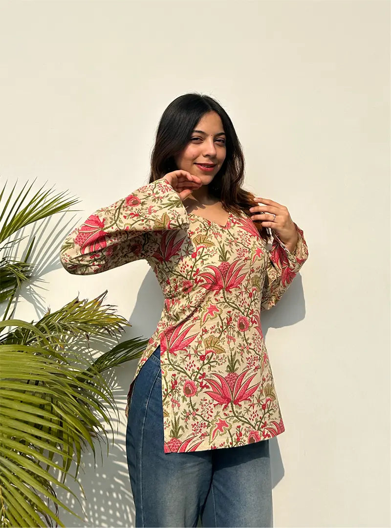 Sakhi Bell Sleeves Kurti by Evara